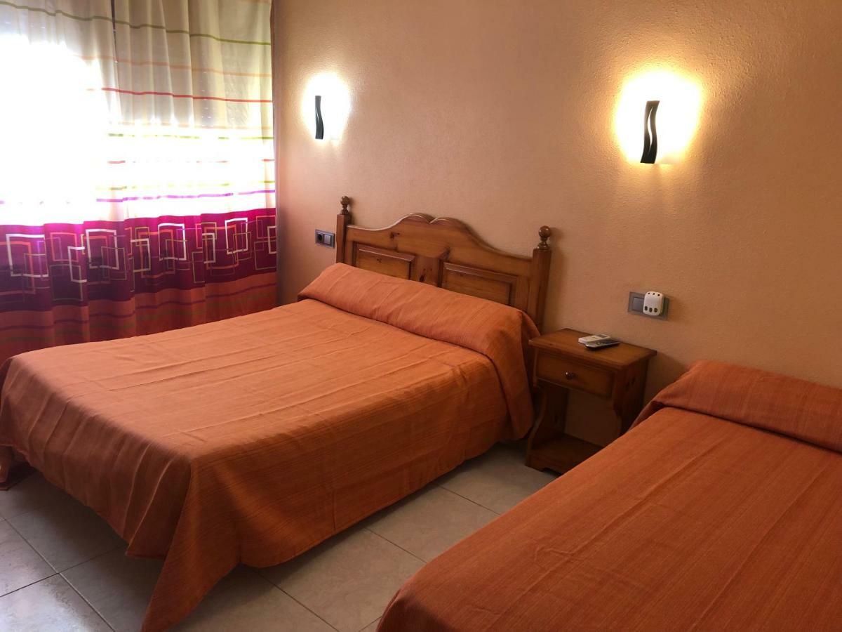 Hostal La Parrilla Monegros II Bujaraloz Kültér fotó