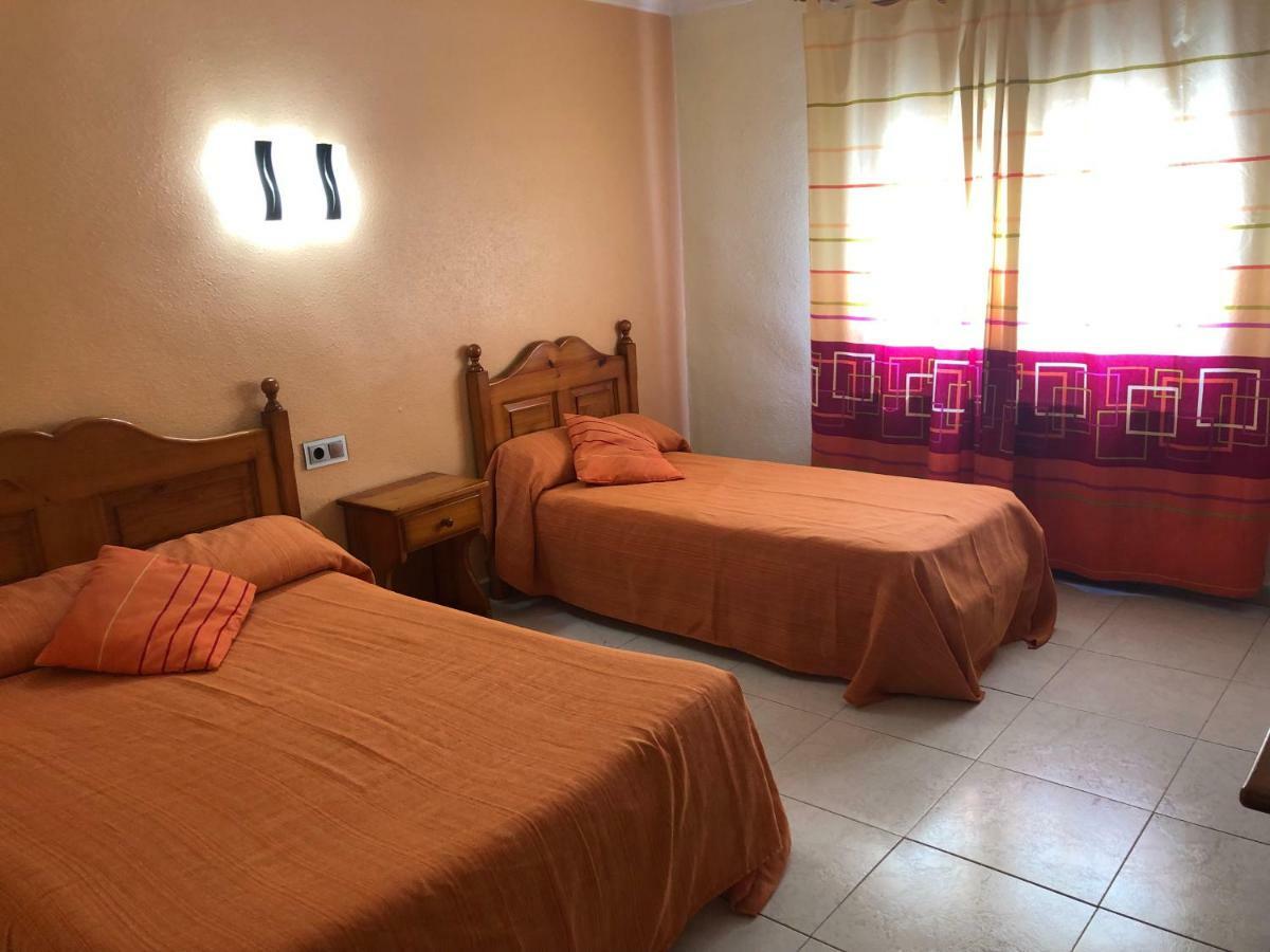 Hostal La Parrilla Monegros II Bujaraloz Kültér fotó