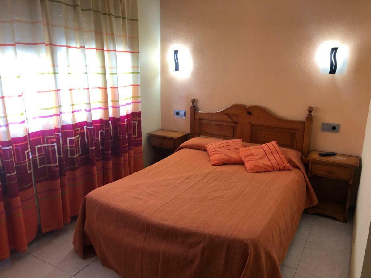 Hostal La Parrilla Monegros II Bujaraloz Kültér fotó